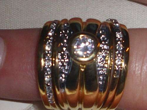 5 PIECE DESIGNER GOLD FUSION WITH HUGE SOLITAIR AND PLENTY CZ DIAMONDS