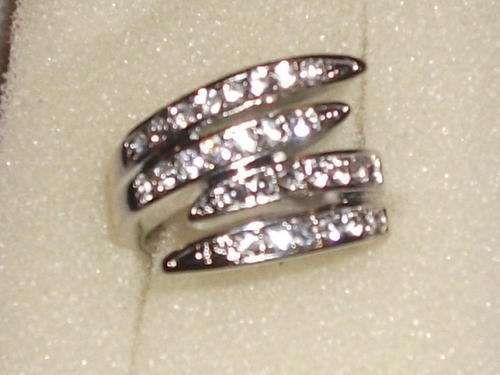 NEW!!!! INTERNATIONAL IMPORT GOLD FUSION DESIGNERS RING SIZE 9