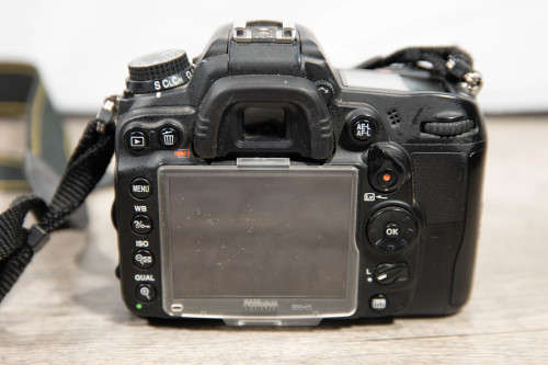 Camera DSLR Nikon D7000 VR Kit  300mm Zoom lens  SB800 Flash