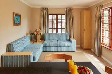 !! DECEMBER !! 7 nights @ Knysna Chalets, 15 - 22 December 2018 (sleep 4)