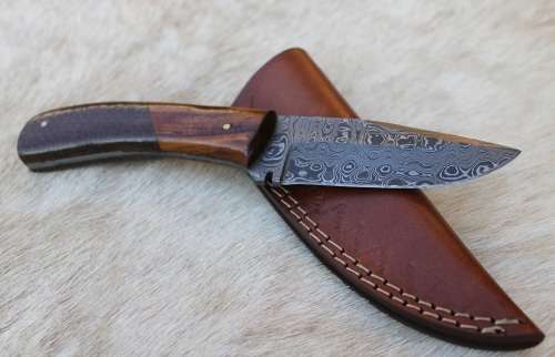 !! BEAUTIFULLY CRAFTED !! Damascus Knife