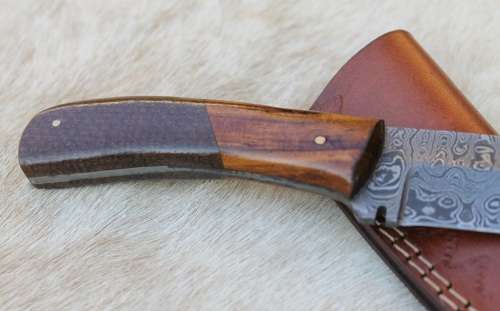 !! BEAUTIFULLY CRAFTED !! Damascus Knife