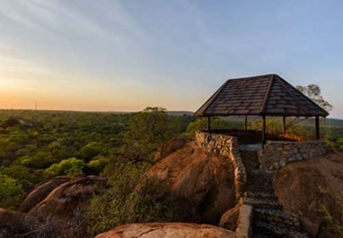 BUSH EXPERIENCE @ Dikhololo 7-11 March 2022 (Sleep 4) 4-night stay