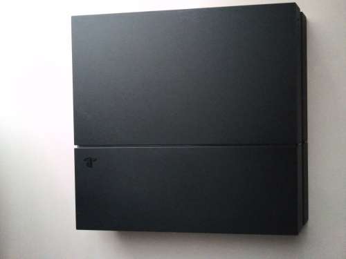 PS4 with games