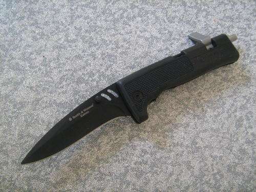 S&W Rescue  knife .( Police / EMS / Fire )