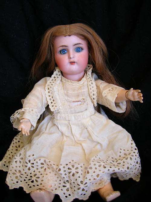 CRAZY R1 start! Antique Kammer & Reinhardt Bisque Doll