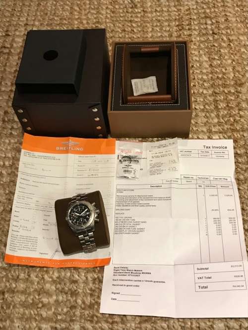 ***NO RESERVE*** BREITLING Chrono Avenger E13360 Titanium 44mm