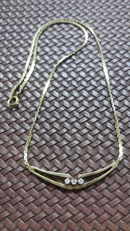 GORGEOUS ESTATE 9CT GOLD CHAIN WITH 3 BIG NATURAL DIAMONDS 5,2 GRAM