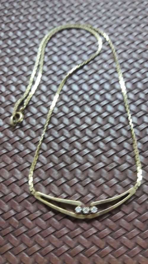 GORGEOUS ESTATE 9CT GOLD CHAIN WITH 3 BIG NATURAL DIAMONDS 5,2 GRAM