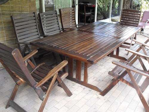 Patio tafel en stoele