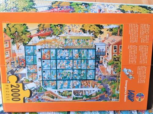 Heye `Emergency Room` 2 000 piece puzzle by Artist Loup