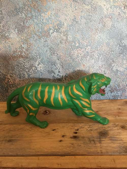 Cringer without battle armor Masters Of The Universe Motu