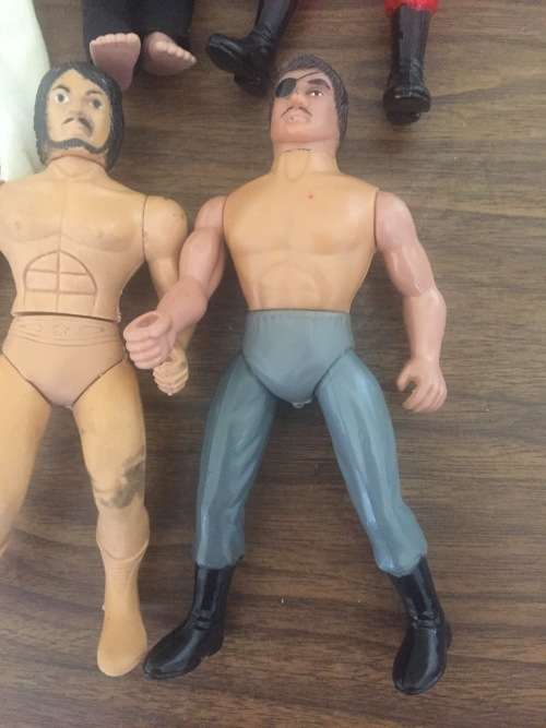 Mixed figurines toy lot 3