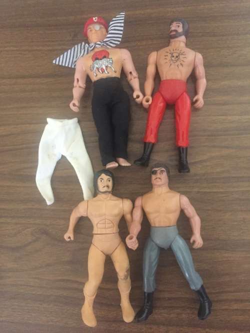 Mixed figurines toy lot 3