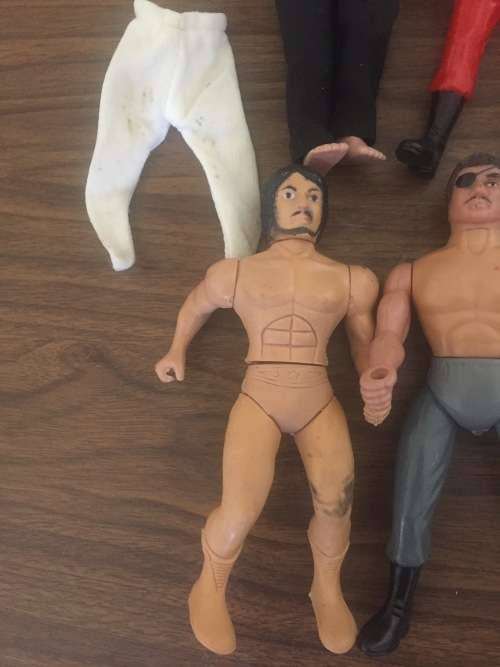 Mixed figurines toy lot 3