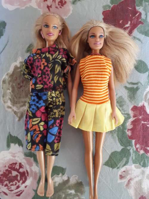Barbie and Skipper dolls x5