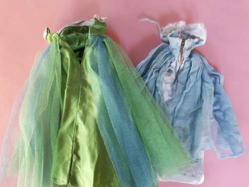 Vintage Barbie fashion - 2 iconic dresses from the 60s