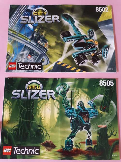 Lego Boinicles-Booklets and parts