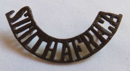 SOUTH AFRICA SHOULDER TITLE-WORN WW2- 2 LUGS
