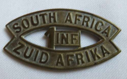 1ST SA INFANTRY BRIGADE BRASS SHOULDER TITLE WORN 1915-1919- NO LUGS