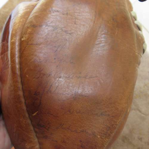 BRITISH ISLES VERSUS SOUTH AFRICA PLAYER SIGNED RUGBY BALL WITH 26 ORIGINAL SIGNATURES-WITH THIS BR