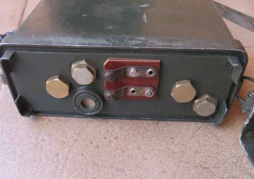 RHODESIAN USED (GREEN HANDSET)S0/53 PORTABLE RADIO,USED FOR SHORT RANGE TACTICAL COMMUNICATIONS-WOR