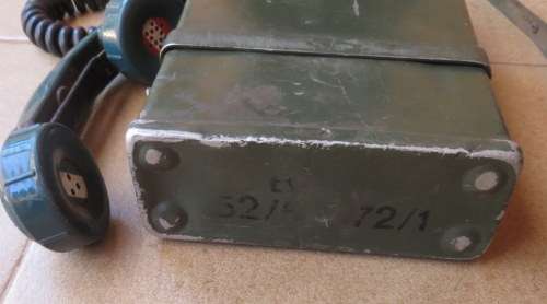 RHODESIAN USED (GREEN HANDSET)S0/53 PORTABLE RADIO,USED FOR SHORT RANGE TACTICAL COMMUNICATIONS-WOR