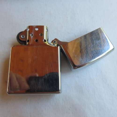 ORIGINAL ZIPPO LIGHTER IN BOX-WORKING CONDITION-NEEDS RE FUELING