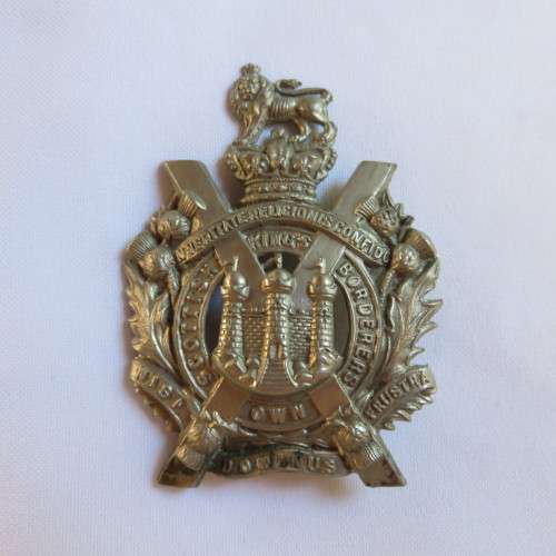 BOER WAR 25TH FOOT KINGS OWN SCOTTISH BORDERS CAP BADGE-WHITE METAL -WORN 1897-1901-3 LUGS-ORIGINAL-