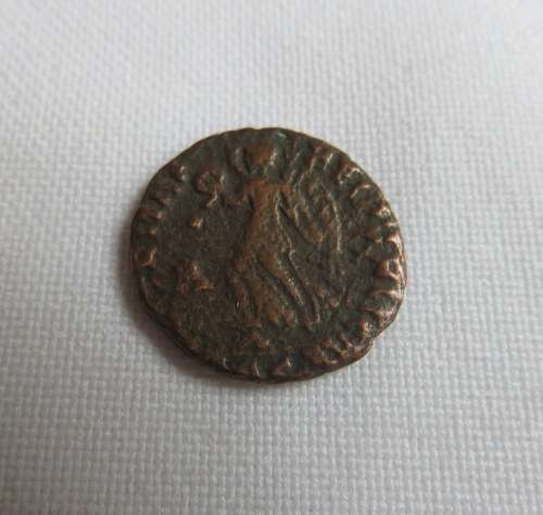 ROMAN COIN VALENS 365-378 AD-MEASURES 15MM-AUTHENTIC