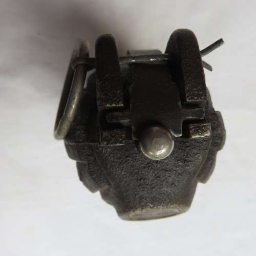 WW2 BRITISH MILLS HAND GRENADE -DEACTIVATED.-COMPLETE CONDITION