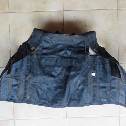 RECCE URBAN ASSAULT VEST-QUARANTEED ORIGINAL PERIOD ITEM FROM A FORMER RECCE MEMBER-COMPLETE CONDITI