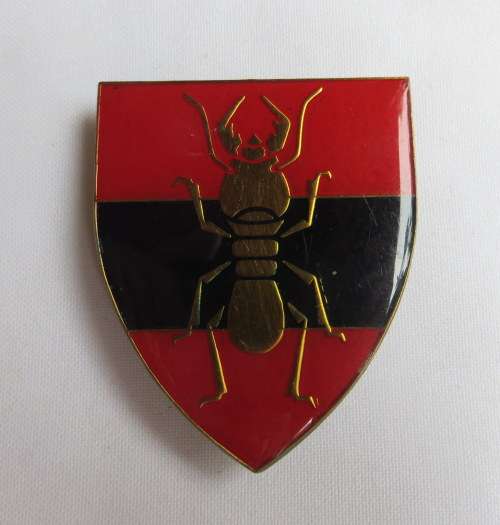 1 CONSTRUCTION REGT. RED TYPE-1ST ISSUE FLASH- 3 PINS