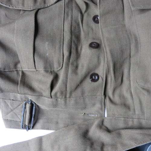 ORIGINAL MILITARY ISSUE BUNNY JACKET WITH MILITARY & PURE WOOL LABELS-SIZE  MEDIUM-DATED 1968-MEASUR