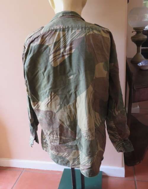 RHODESIAN CAMO LONG SLEEVE SHIRT-LABELLED STATESMAN SIZE MEDIUM-MEASURES 55CM ARMPIT TO ARMPIT