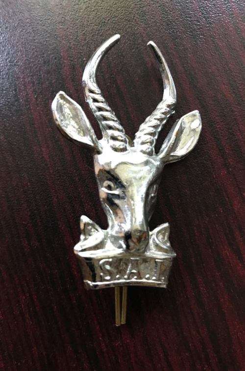 SA INFANTRY CAP BADGE-LARGE CHROMED VARIATION-WORN POST 1976
