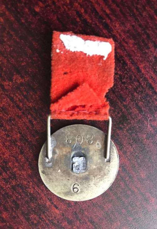 NUMBERED WW2 MEDALLION