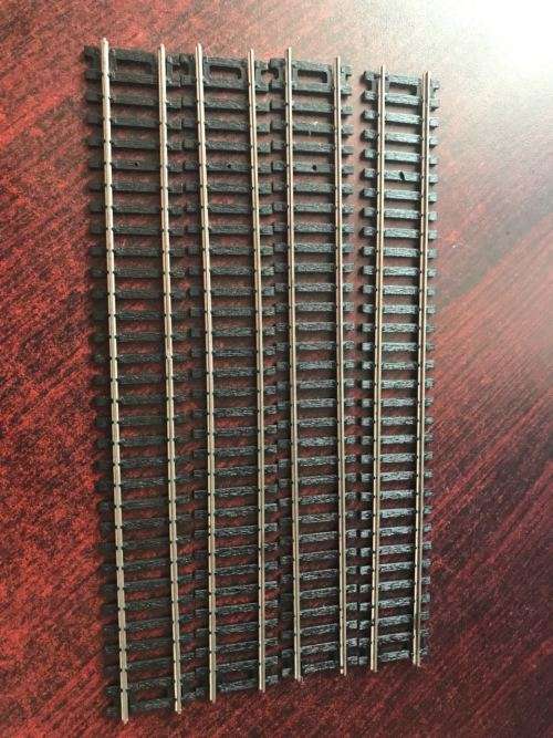 HO SCALE STRAIGHT TRACK LENGTH 222MM-4 SOLD TOGETHER