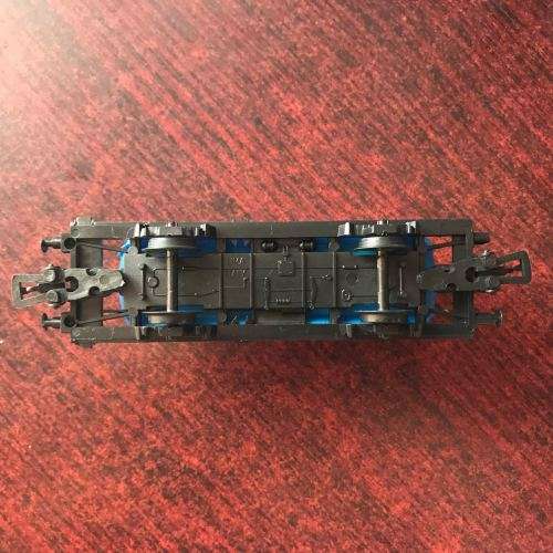 HO SCALE LIMA ITALY 302710 SASOL TANK WAGON -116MM