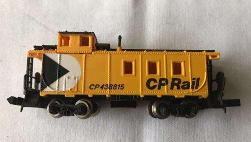 BACHMANN N SCALE -ITEM NO 5203 51 BICENTENNIAL BOX CAR-GEORGE WASHINGTON