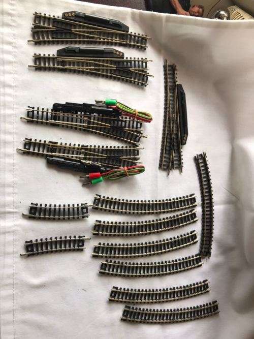 N GUAGE TRACKS MIXED LOT 14 ITEMS IN TOTAL