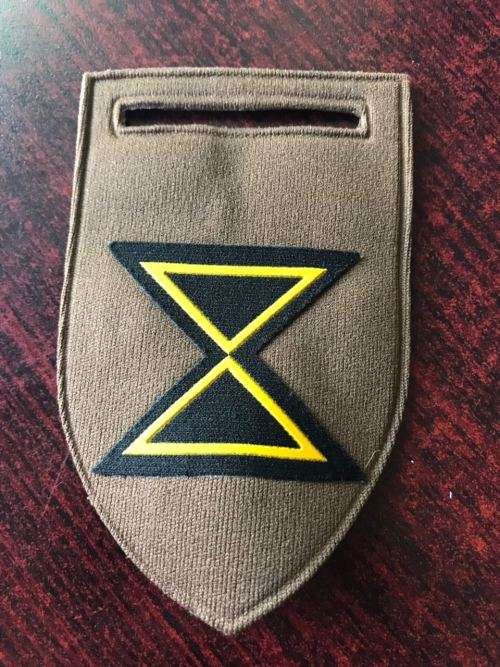 SWA FORMATION FLASH- ONE PIN-SCARCE