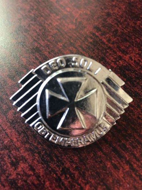 SA DAN PIENAAR CAP BADGE- 2X  SCREW LUGS