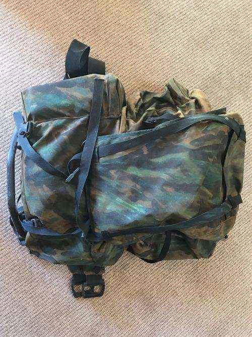 PATTERN 83 32 BATTALION  SUMMER PATTERN CAMO BACK PACK-COMPLETE CONDITION WITH FRAME