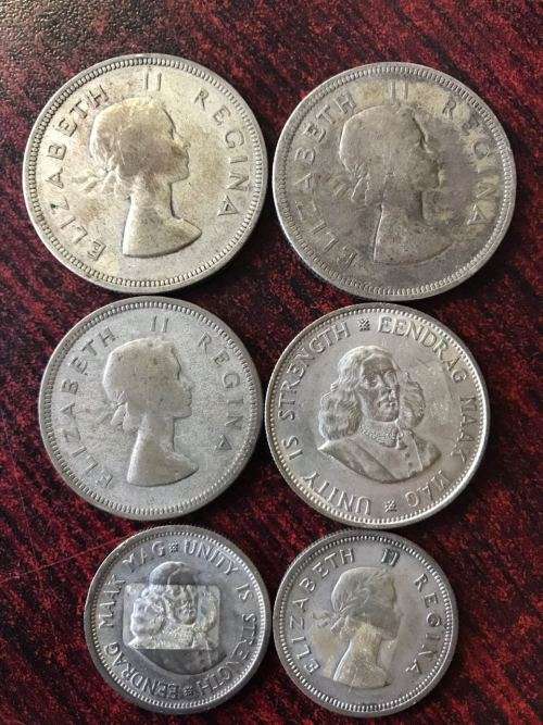 FOLLOWING SILVER COINS-SOLD TOGETHER -SHILLING 1960&1964/ TWO SHILLING 1957&1962/HALF CROWN 1953 X 2