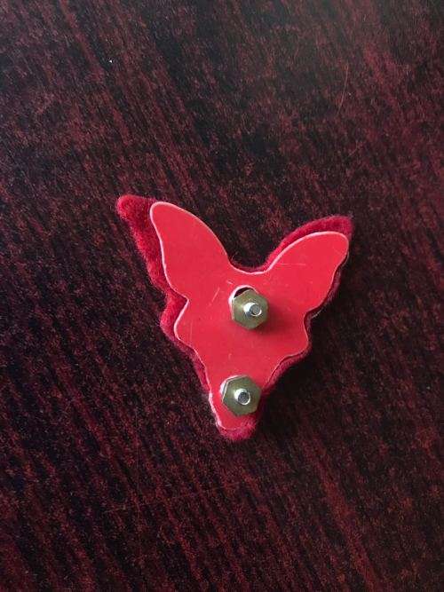 INTELLIGENCE SCHOOL GUARD UNIT CHROMED BERET BADGE WITH BACKING- 2X SCREW LUGS