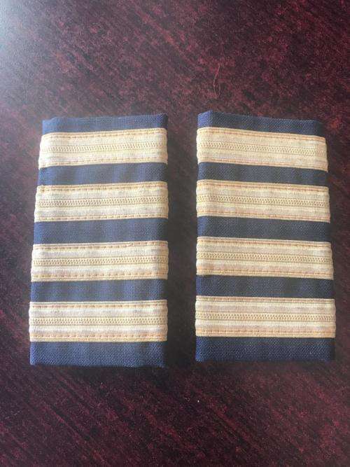 PILOTS SHOULDER BOARD PAIR