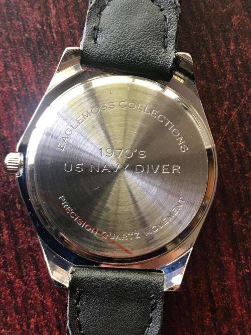 REPLICA OF THE US NAVY DIVERS WATCH-WORN 1970'S-WITH 15 PAGE BOOKLET ON THE HISTORY BEHIND IT