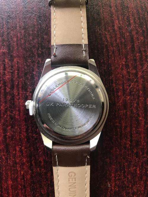 REPLICA OF THE BRITISH PARATROOPERS WATCH WW2-COMES WITH 15 PAGE BOOKLET ON THE HISTORY BEHIND IT