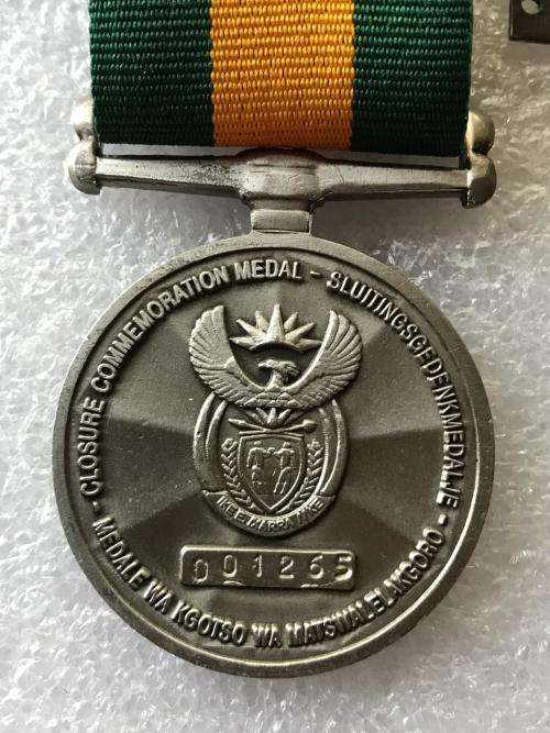 SA COMMANDO CLOSURE FULL SIZE MEDAL WITH BAR-NUMBERED